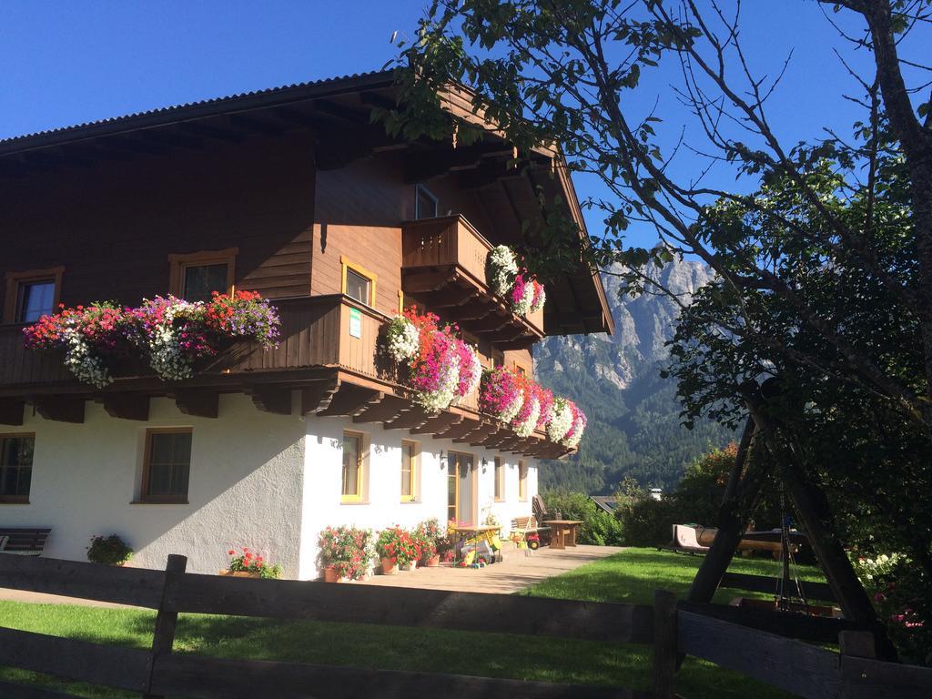 Stockingbauer Villa Леоганг Екстериор снимка